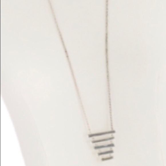 Silver pendent necklace🍍 - Picture 3 of 4